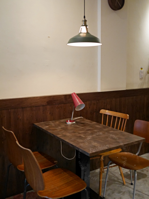 好休咖啡,不限時有WIFI有插座的舒適咖啡廳~臨近光華商場(捷運忠孝新生站)