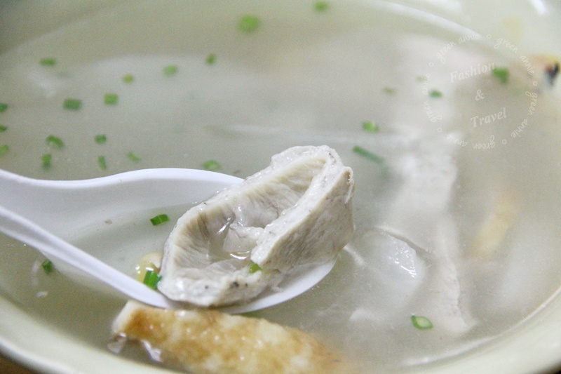 台南美食~阿龍香腸熟肉,保安路八十 年老店~黑白切想吃什麼就切什麼 台南美食~阿龍香腸熟肉,保安路八十 年老店~黑白切想吃什麼就切什麼