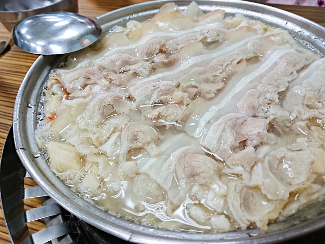 長白小館酸菜白肉鍋-台北東區