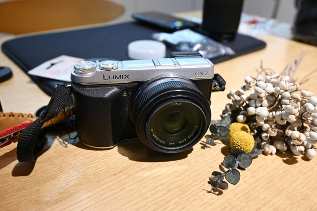 Nikon APS-C 無反微單 Z50 開賣了~kit鏡雙鏡組實物開箱(附心得、實拍影片)