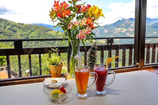 清境咖啡廳：到來福居玻璃屋景觀咖啡廳，吃個下午茶欣賞好風景