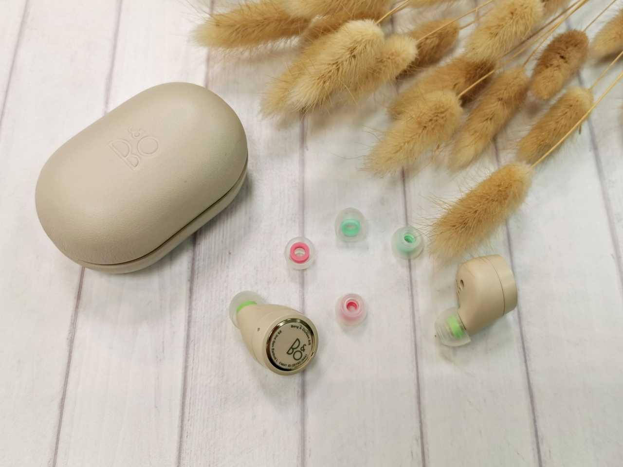 SpinFit CP360 矽膠耳塞，讓耳塞更貼合耳道，有效阻隔外部噪音減少內部聲音流失，讓音樂更好聽
