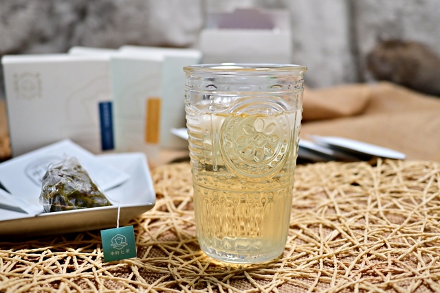 茶包推薦：用申時七茶來做夏天最適合喝的冰鎮茶及冷泡茶也十分適合