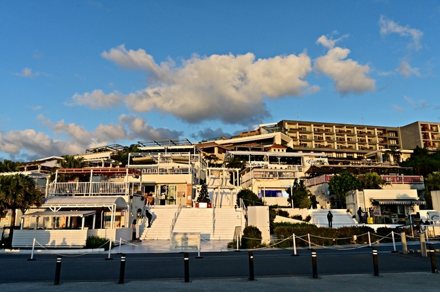 沖繩IG爆紅景點：到瀨長島Umikaji Terrace可以看飛機看夕陽，教你怎麼到瀨長島