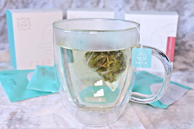 茶包推薦：申時七茶適合冷泡和熱泡的好茶，夏天大推喝冷泡茶。設計出好茶，好茶無可tea袋。