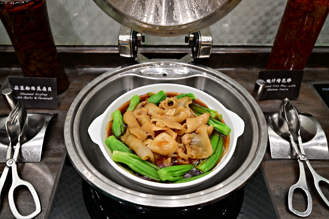 香港美食：六國酒店LE MENU超豐富自助晚餐，吃的到龍蝦、牛排、扣鮑魚、爐端燒和烤鴨