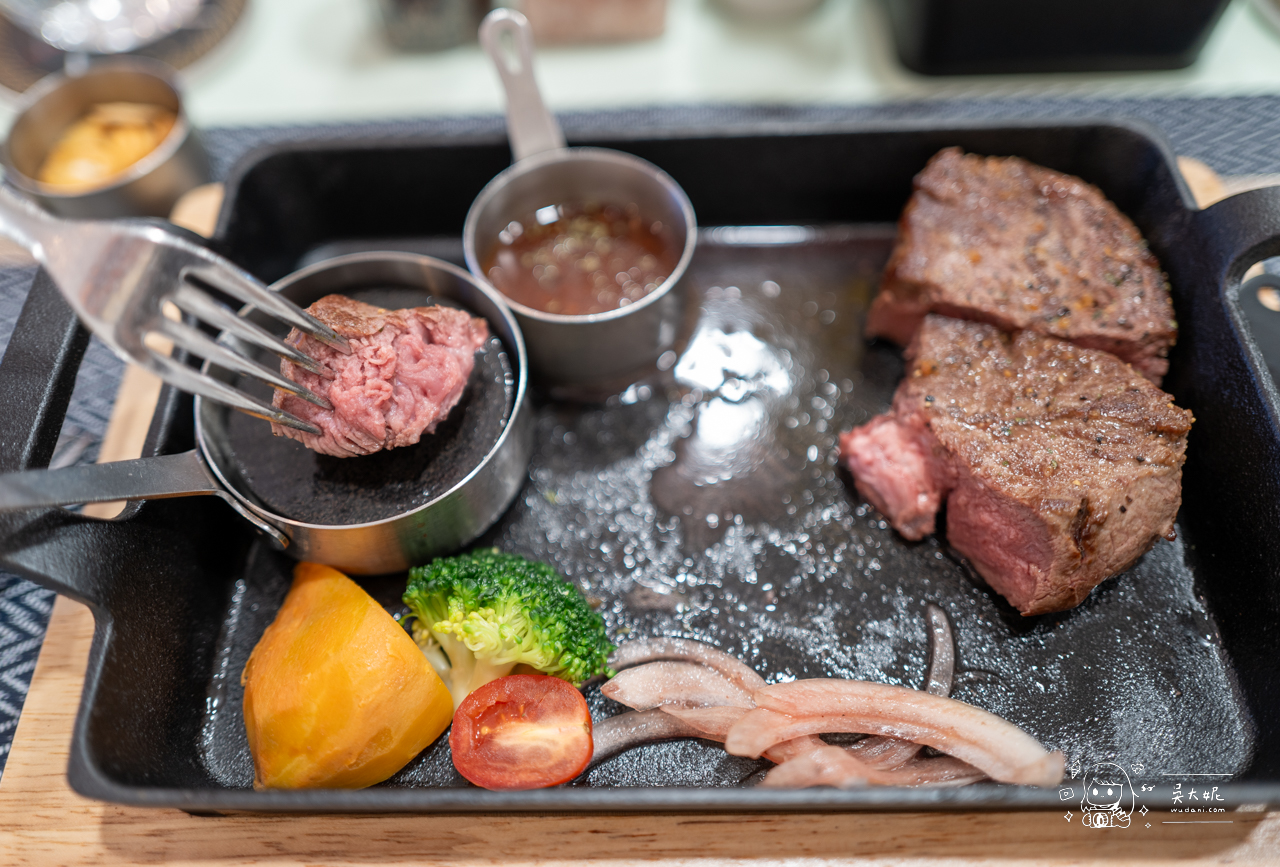永騰熟成牛排館.鐵板燒Teppanyaki 永騰熟成牛排館.鐵板燒Teppanyaki