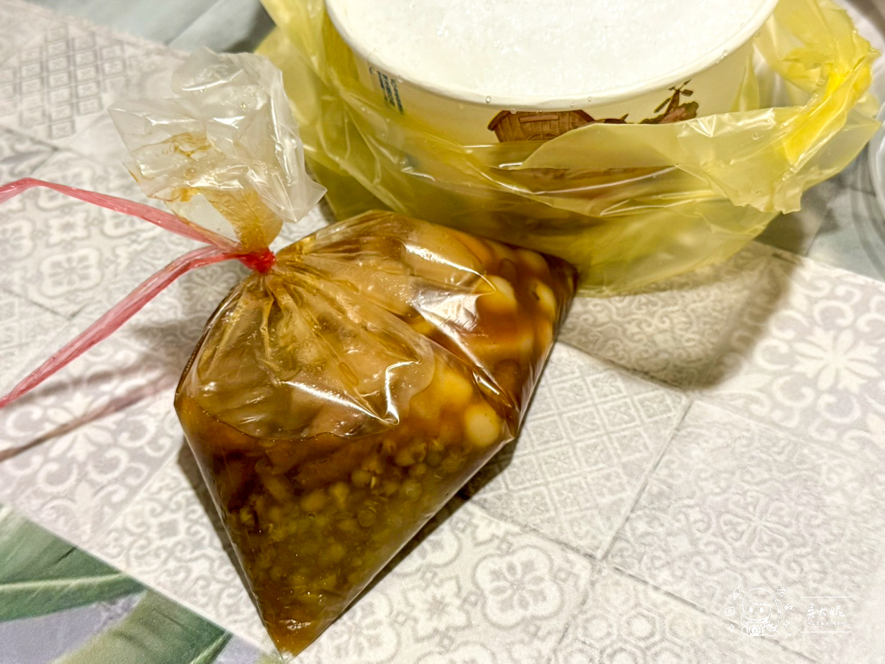 周記傳統芋圓,龍山商場裡的八十年老店招牌扁芋圓-捷運龍山寺站 周記傳統芋圓,龍山商場裡的八十年老店招牌扁芋圓-捷運龍山寺站