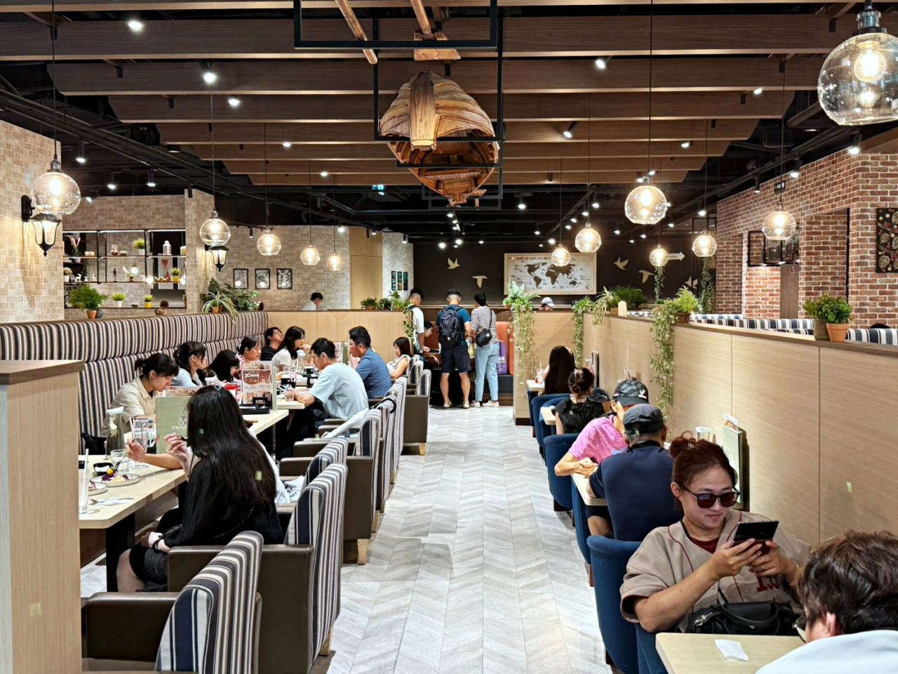 武蔵野森珈琲 Diner 遠東Garden City店 武蔵野森珈琲 Diner 遠東Garden City店